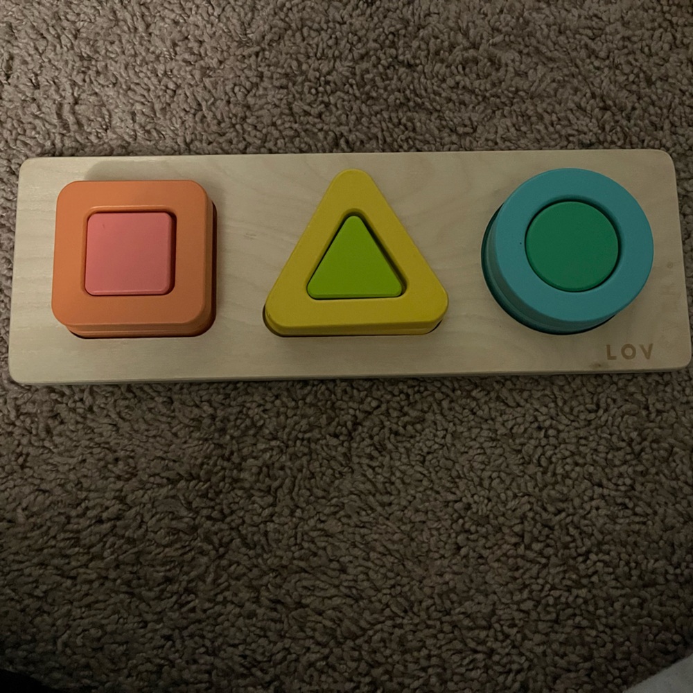 Lovevery Shapes Puzzle